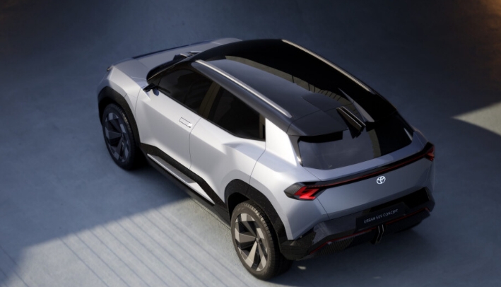 1701832748106730.png 豐田 Urban SUV 概念車3.png