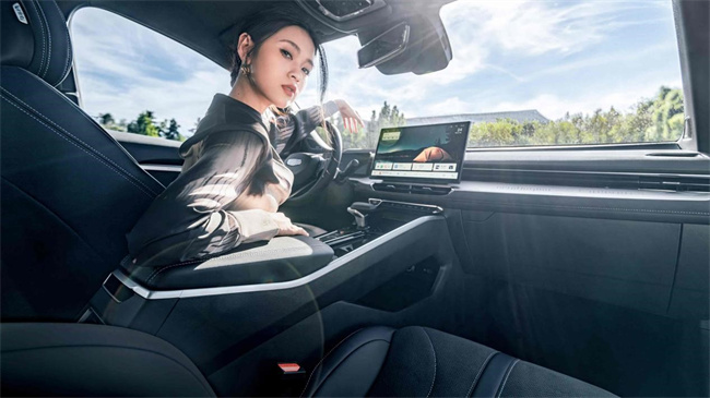 1754966975319516.jpg 吉利2.jpg